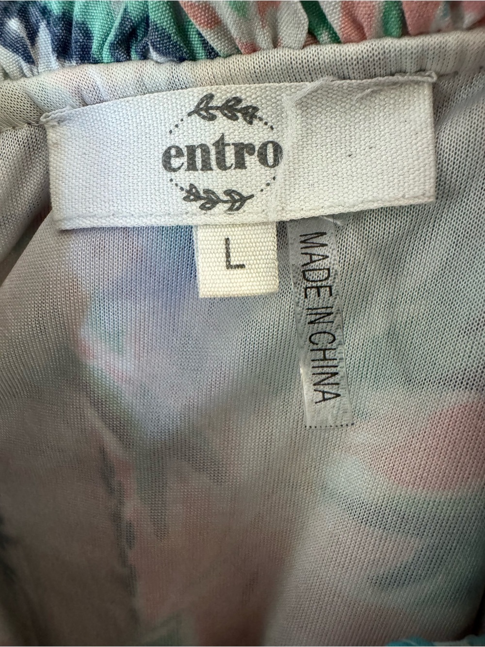 entro Leaf Print V-neck Short Midi Dress - Picture 9 of 9